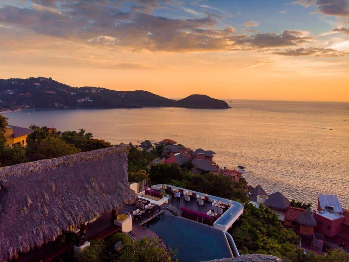 Ixtapa Zihuatanejo The Edit Of The Top Beaches And Hotels