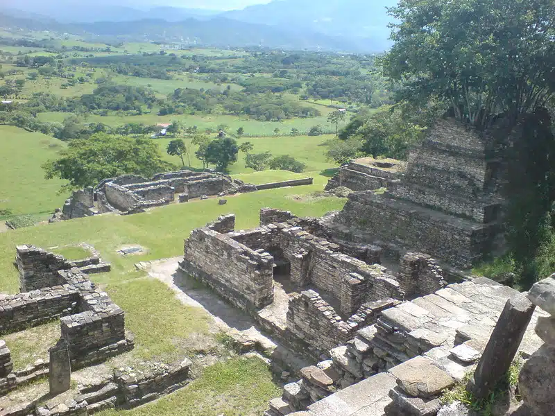 tonina ruins