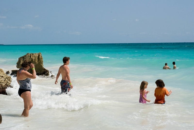 best-family-friendly-beaches-mexico