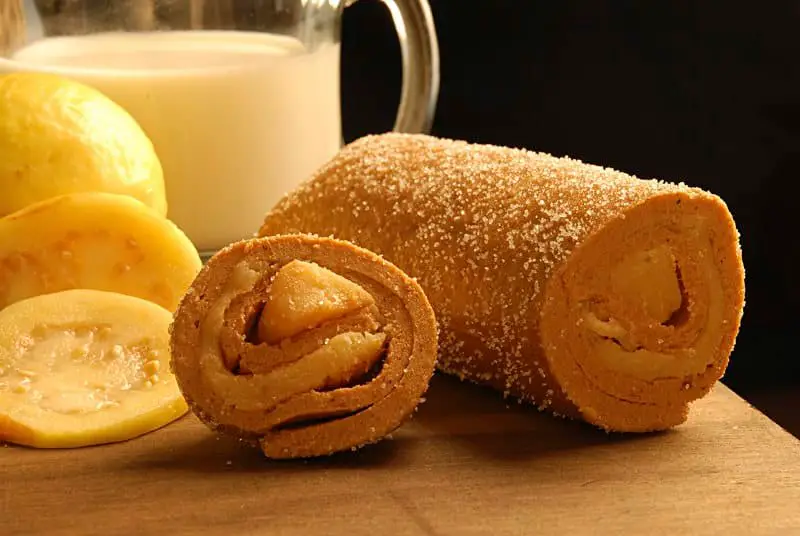 mexican candies guava roll