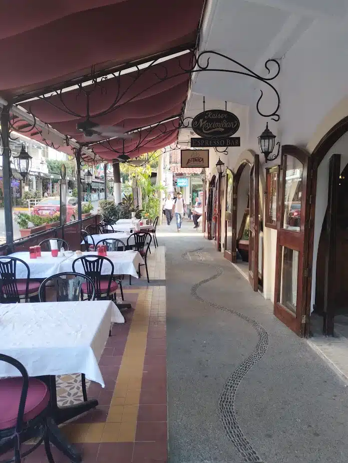 puerto vallarta boardwalk